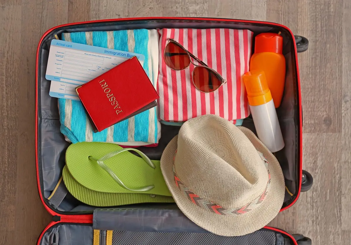 Полезные советы по упаковке чемодана, которые пригодятся каждому путешественнику чемодан, складывать, сложить, чтобы, можно, можете, носки, взять, сложите, которые, чемодана, футболки, тишью, брюки, обувь, хотите, стоит, места, пополам, только