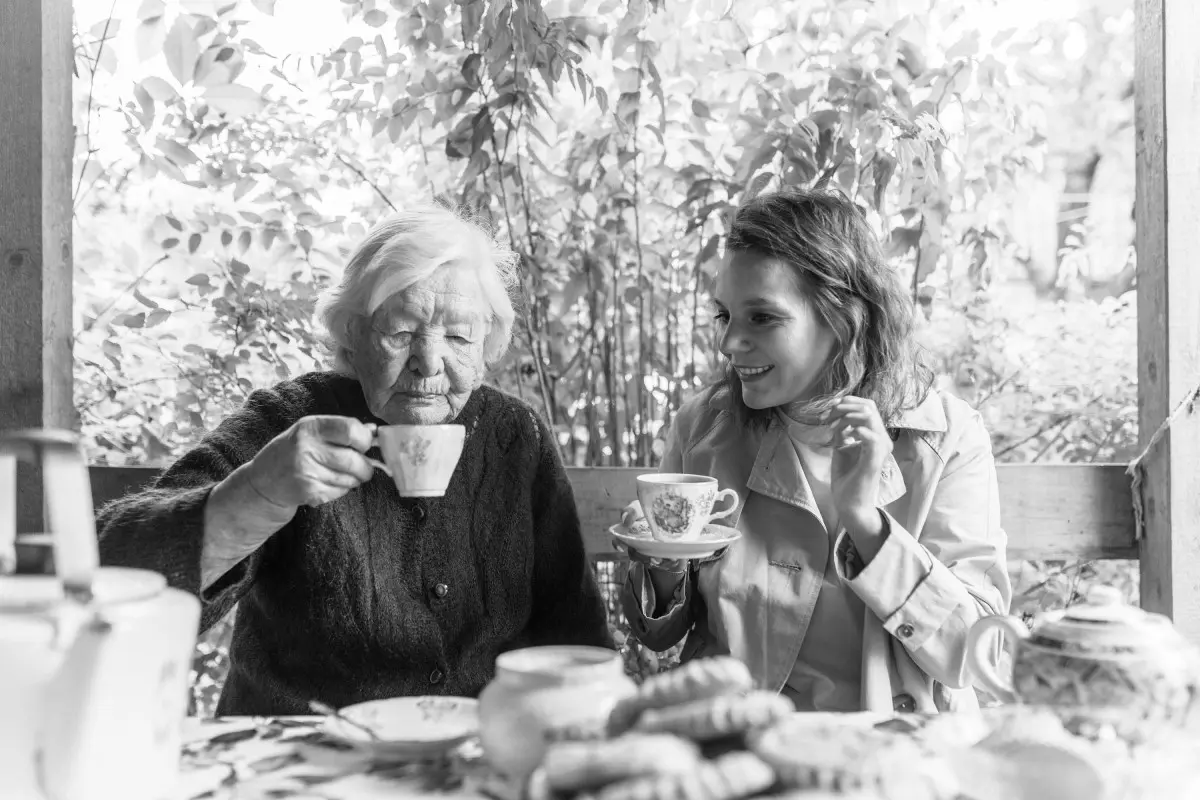 Татьяна Равилова с бабушкой