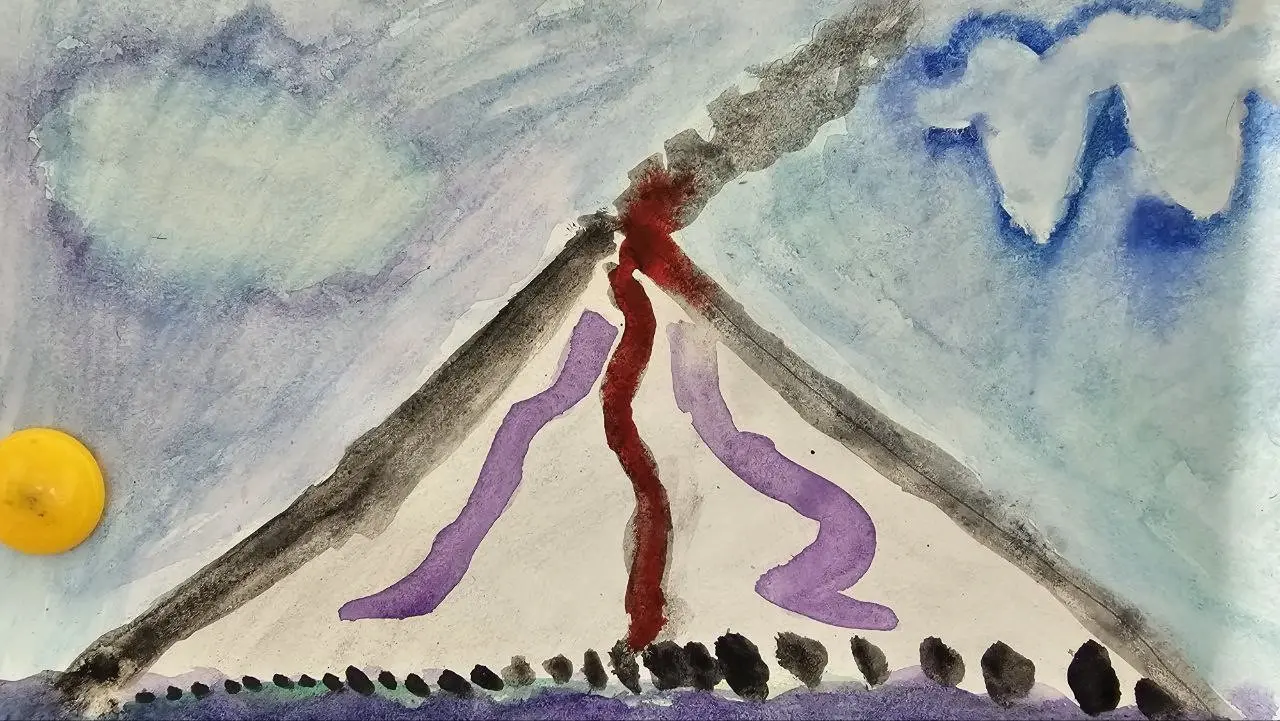 Вулкан Эбеко - на рисунках маленьких северокурильчан