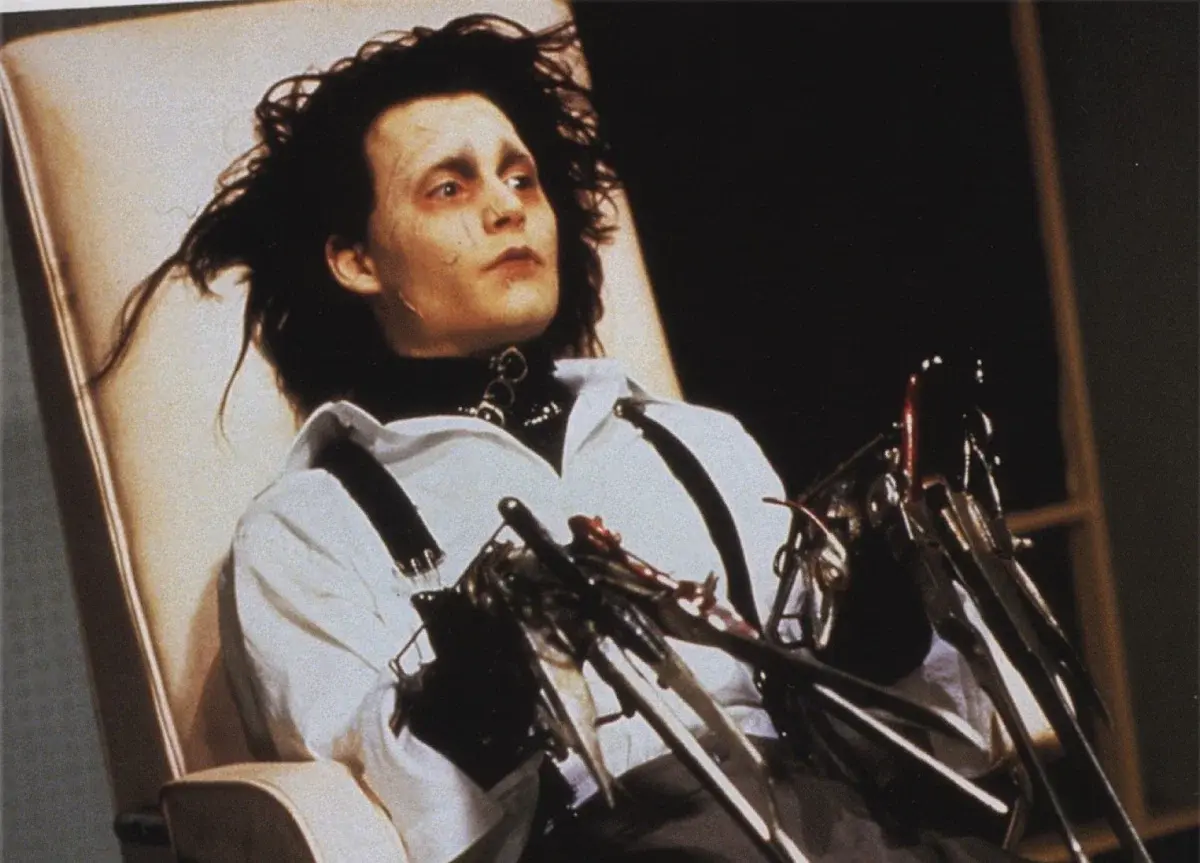 Эдвард руки-ножницы Эдвард руки-ножницы